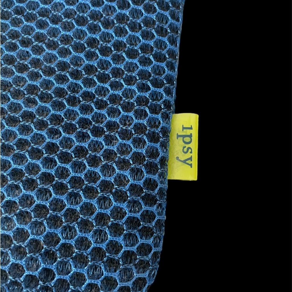 Ipsy Multi Colored Cosmetic Case * 7.25" x 5" * with pull - Picture 2 of 6